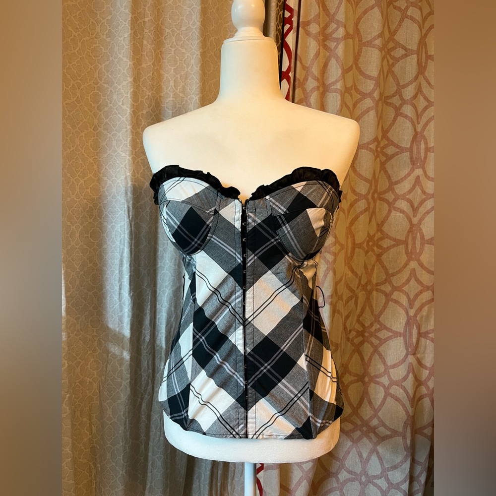 Black and white corset top